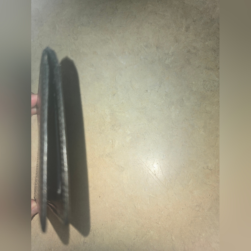 Louis Vuitton Epi Leather Black Card Holder  EUC - Picture 9 of 11